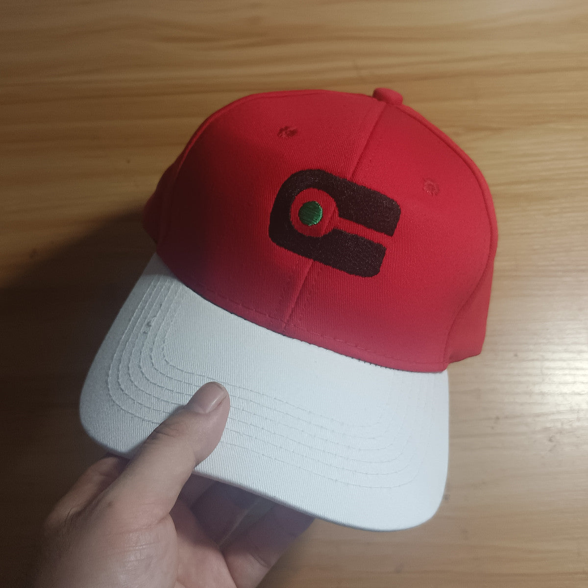 Casquette Pokémon - Sacha Voyages